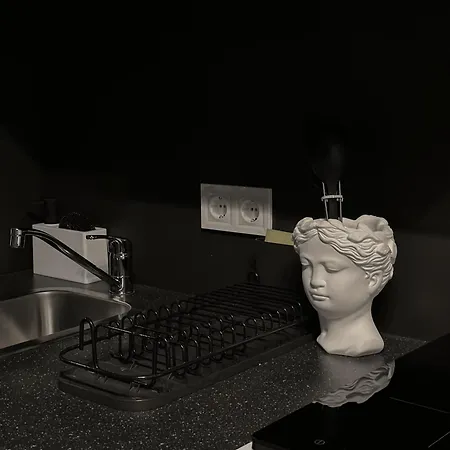 Ya House Апарт-отель 3*