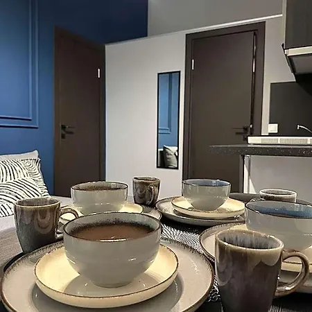 Aparthotel Ya House