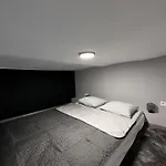 Ya House Apartmanhotel