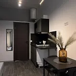 Ya House 3*