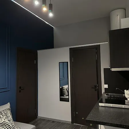 Ξενοδοχείο με διαμερίσματα Ya House 3*